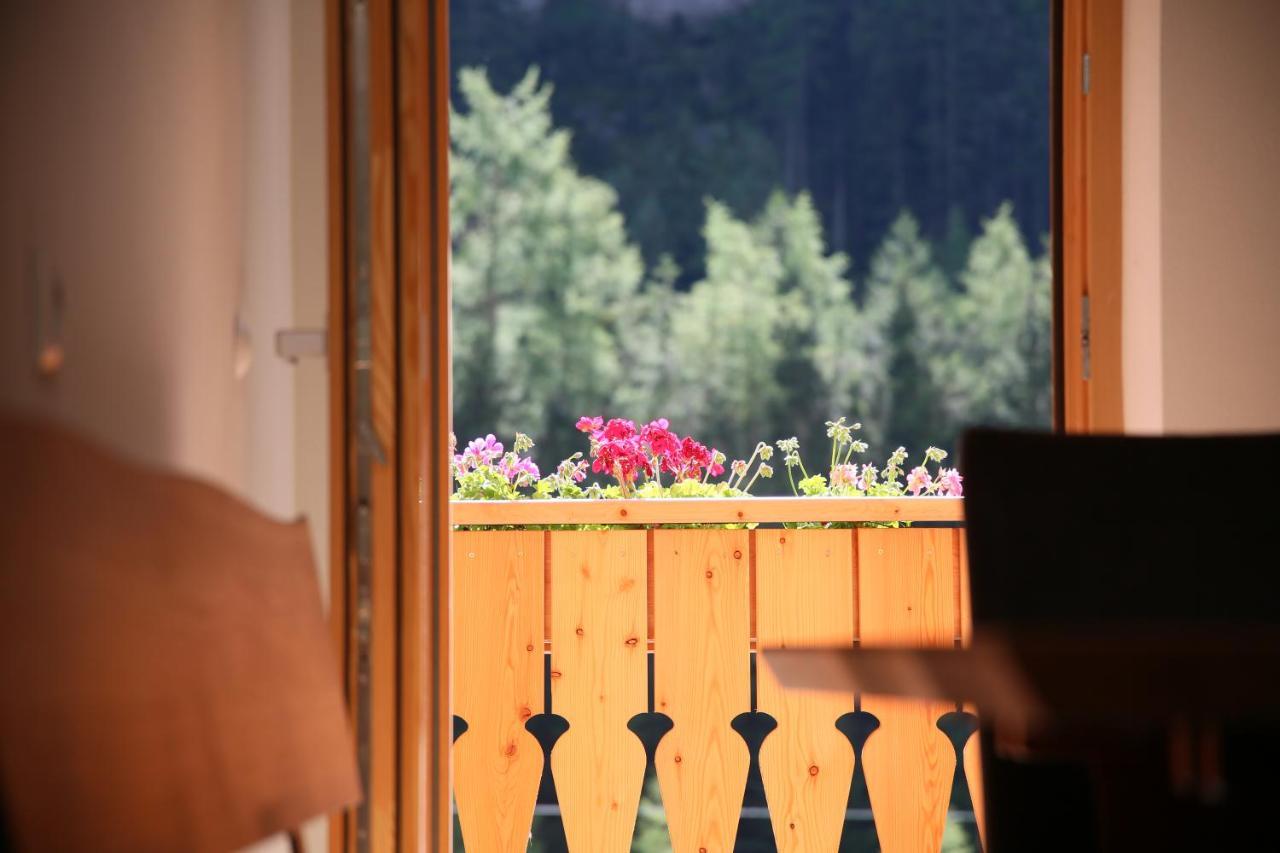 Ferienwohnungen Unterangerhof Quinzo Exteriör bild